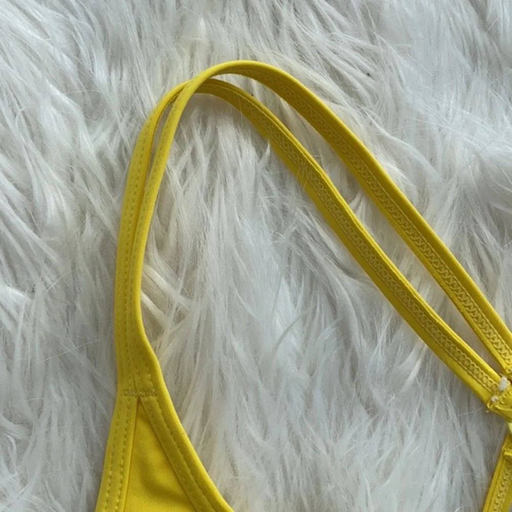 Roxy | Yellow Bikini‎ Top